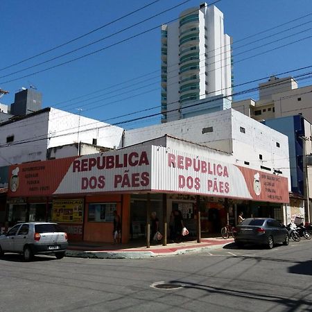 Muito Confortavel - Edificio Praia Das Ostras Guarapari Luaran gambar